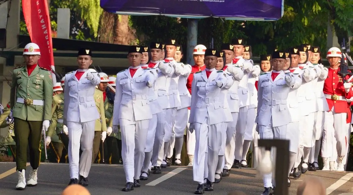 42 Pelajar Depok Tampilkan Semangat Nasionalisme Lewat Tugas Paskibraka HUT RI ke-80