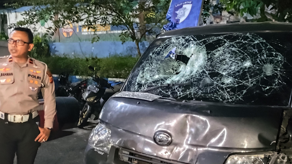 Mobil Pikap Diamuk Massa Usai Diduga Tabrak Lari Pemotor di Sentul, Spoir Ngaku Takut dan Panik