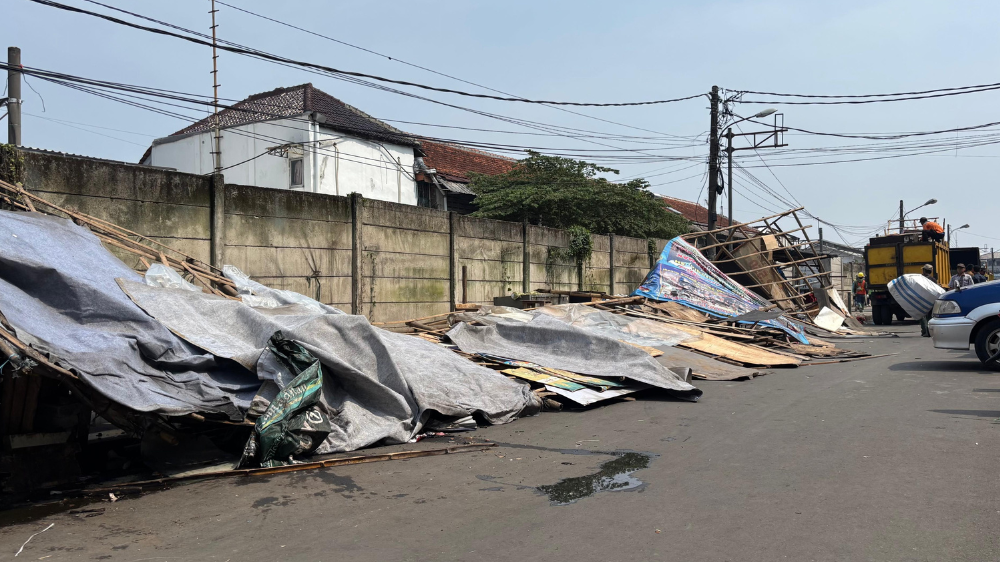Puluhan Lapak PKL di Jalan Nyi Raja Permas Ditertibkan, Begini Skema Pemkot Bogor Relokasi Pedagang