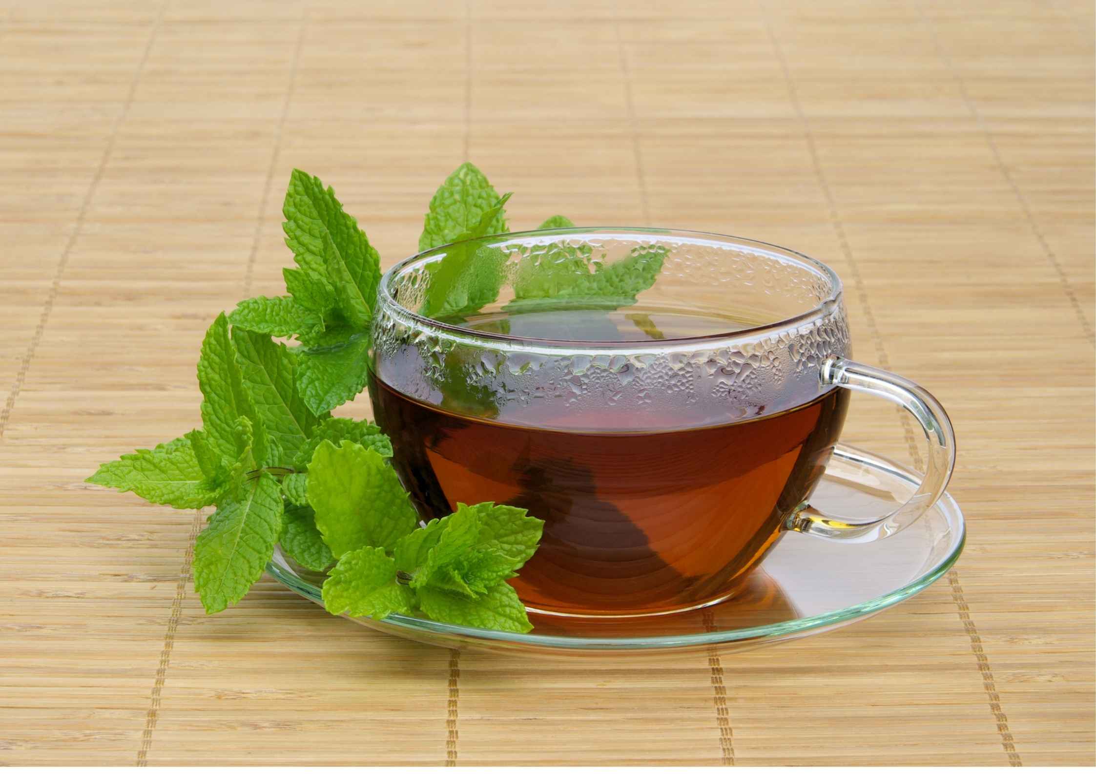 Teh Peppermint: Minuman Herbal untuk Kulit yang Lebih Tenang