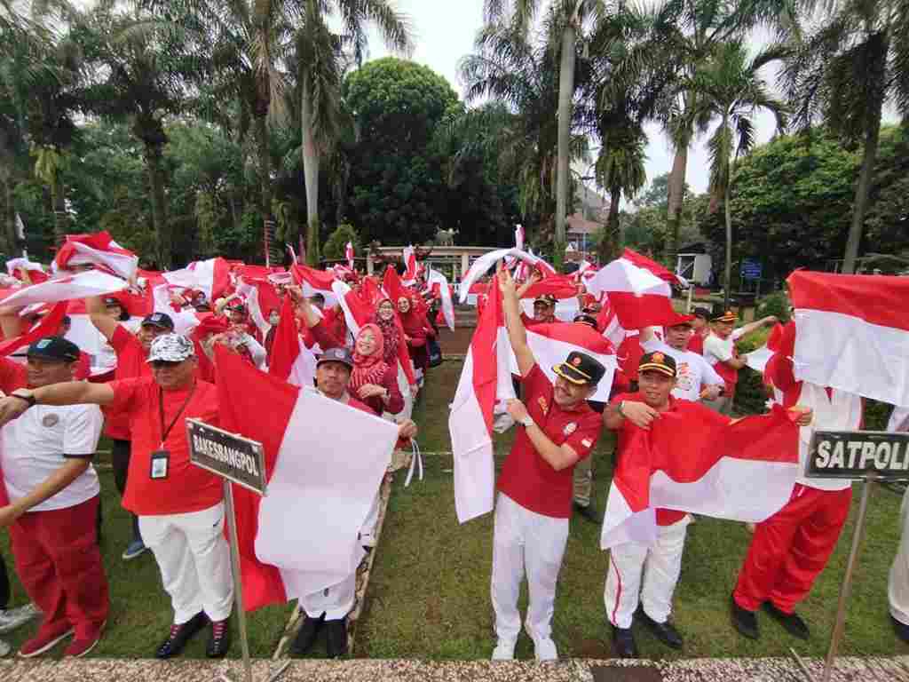 ASN Depok Kumpulkan 2.567 Bendera Merah Putih Sambut HUT RI ke-80