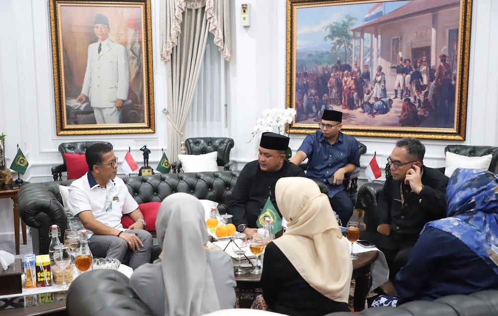BPJS Ketenagakerjaan Salurkan Bantuan untuk Korban Banjir Bogor