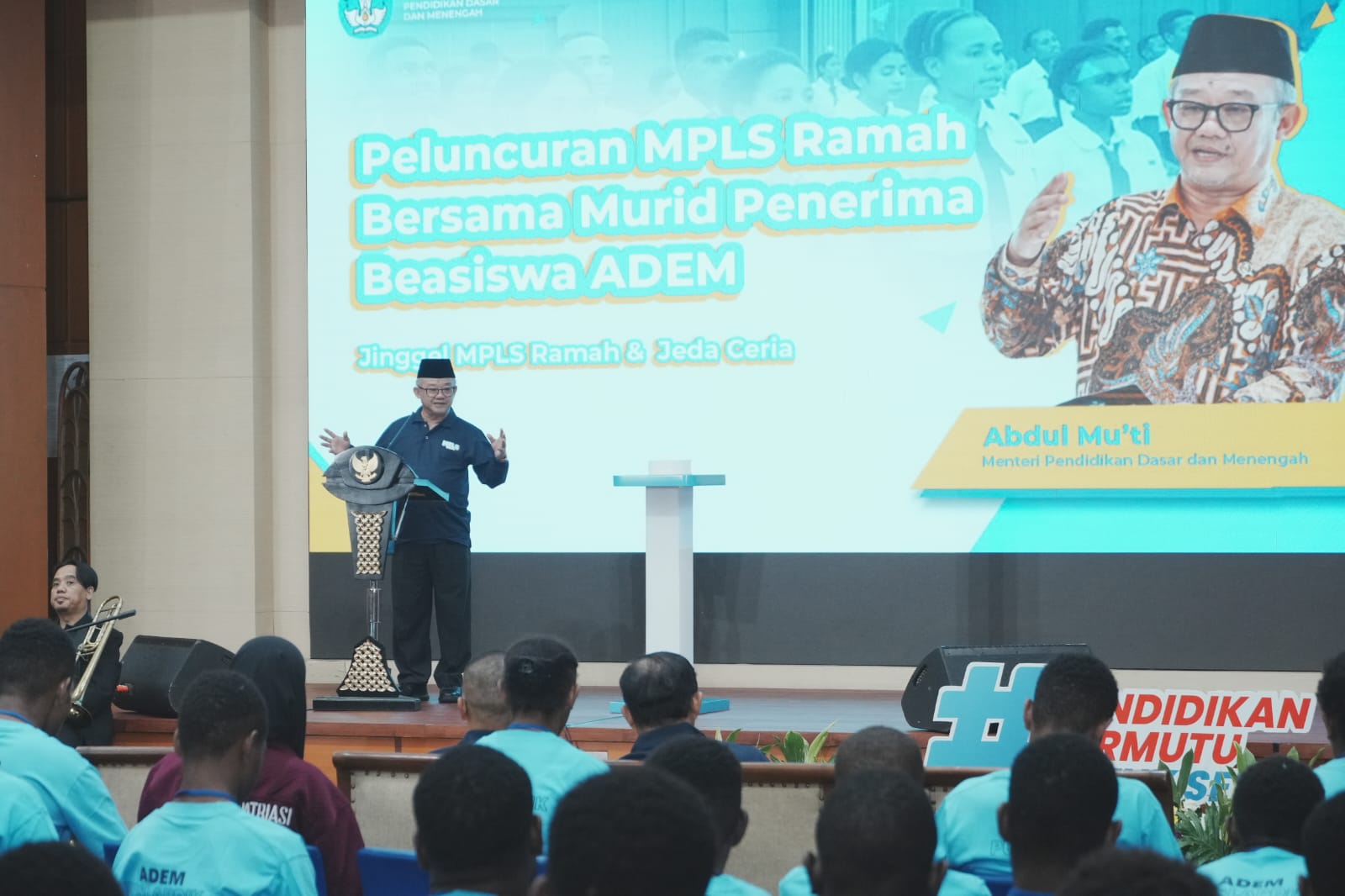 Mendikdasmen Abdul Mu'ti Ingatkan MPLS Harus Tanamkan Nilai Positif dan Semangat Belajar, Jangan Ada Kekerasan