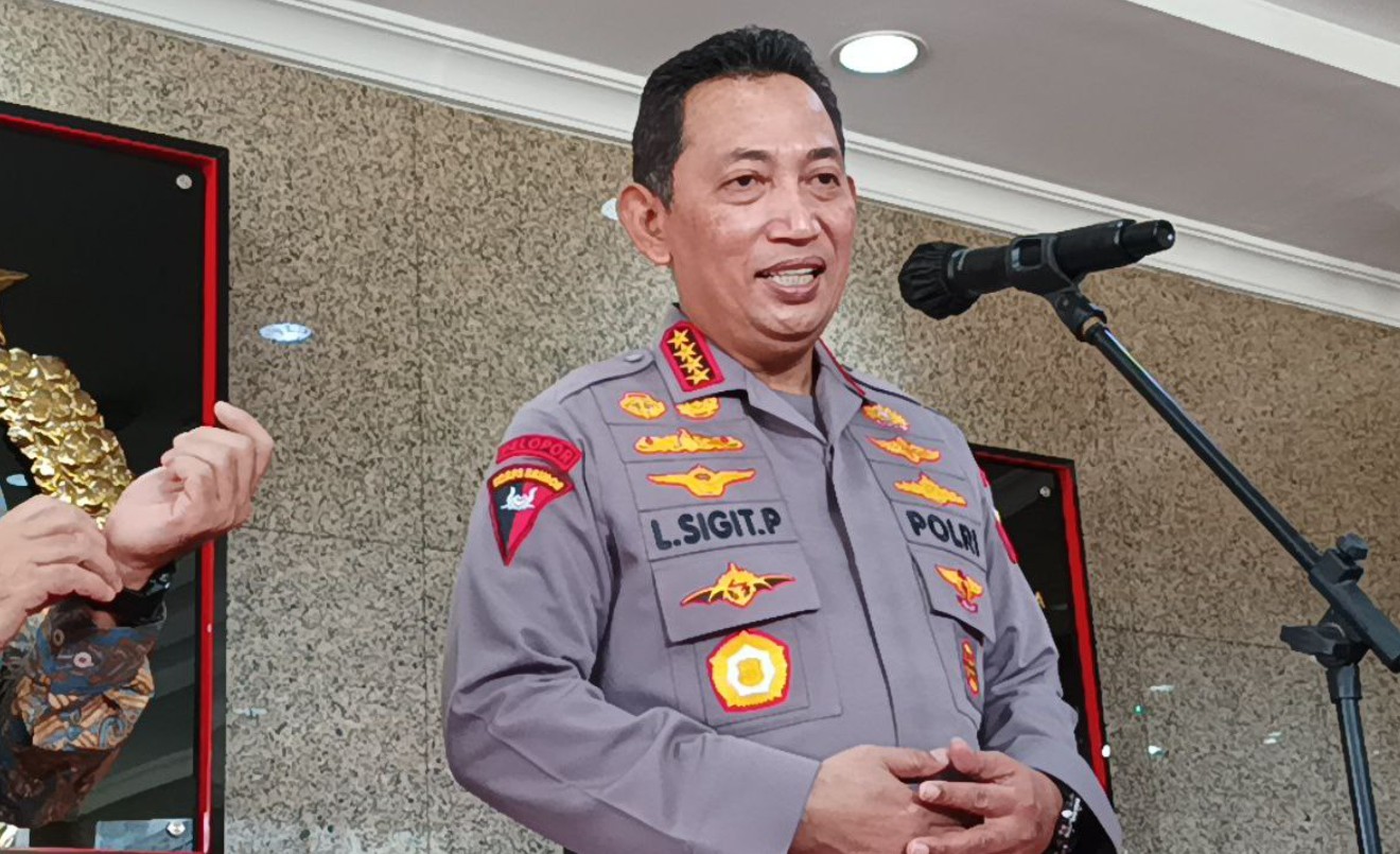 Kapolri Mutasi 702 Pati dan Pamen Polri, 3 Polwan Jadi Kapolres