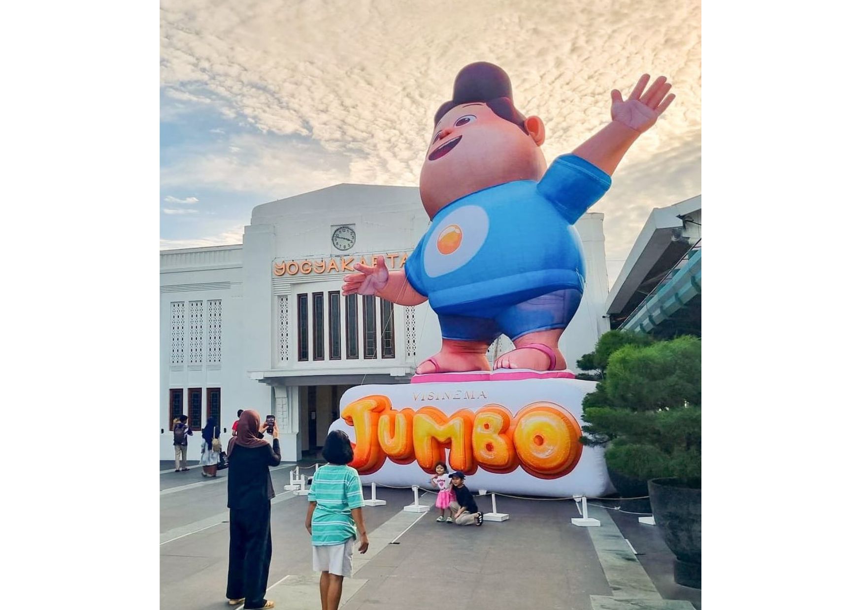 'Jumbo' Hadir di Stasiun Yogyakarta, Sambut Libur Anak Sekolah Jadi Lebih Unik dan Berkesan