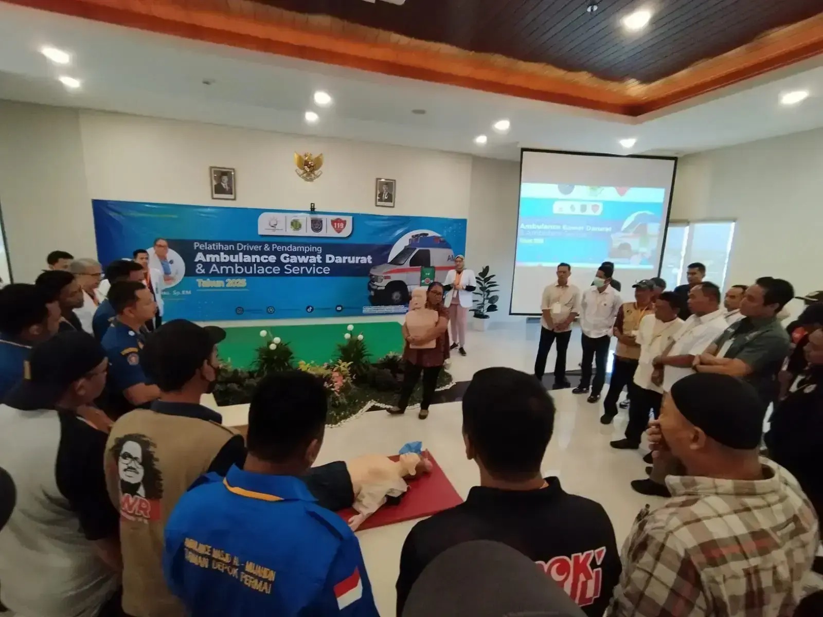 Pelatihan Medis Depok: Tingkatkan Keterampilan Relawan Ambulans