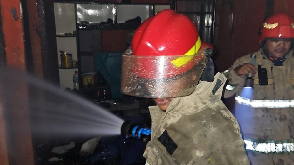Ditinggal Pemilik Pergi, Rumah Kosong di Citeureup Terbakar