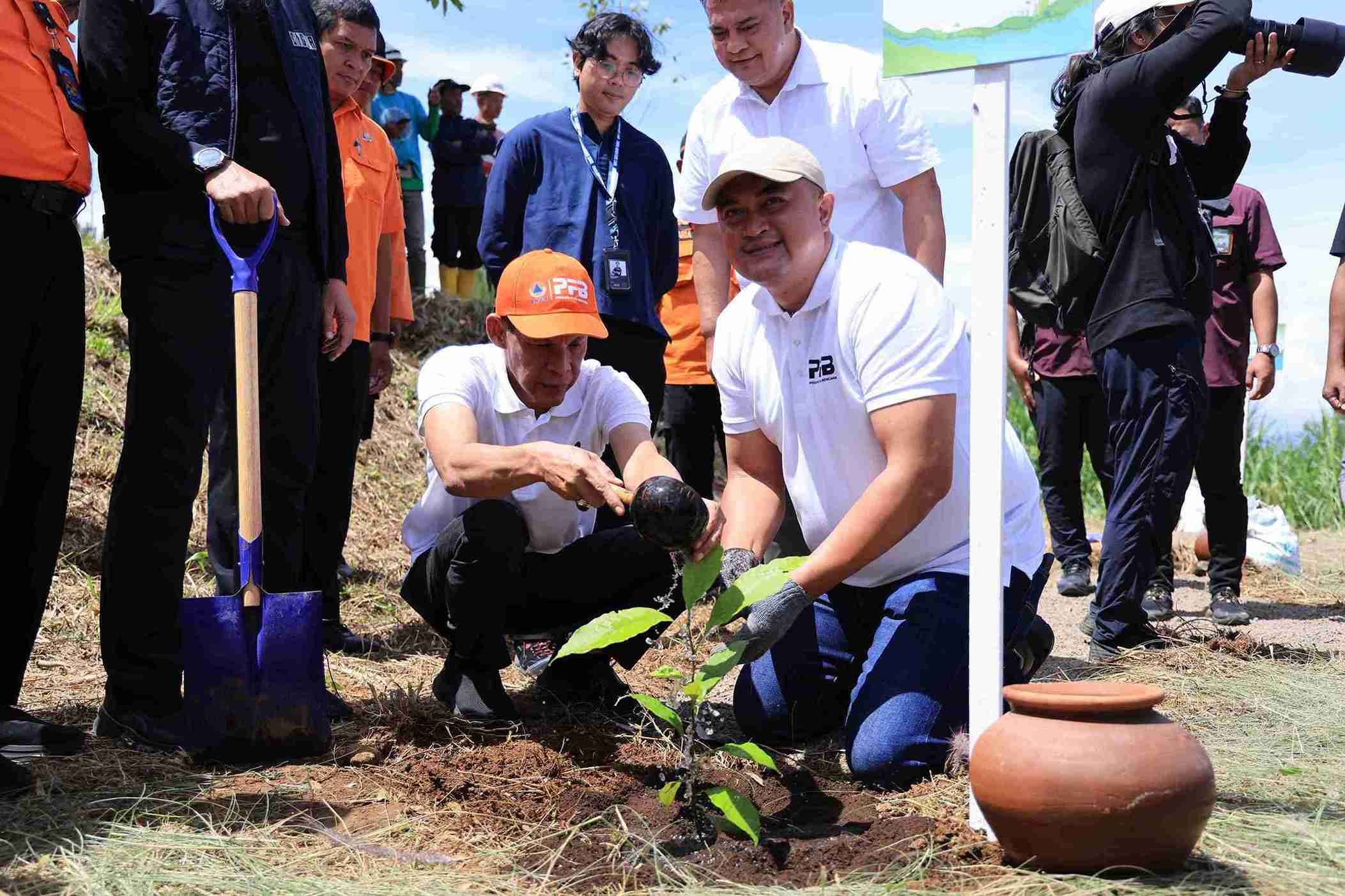 Bogor Tanam 100 Ribu Pohon, Penghijauan Massal Warnai Hari Pohon Sedunia