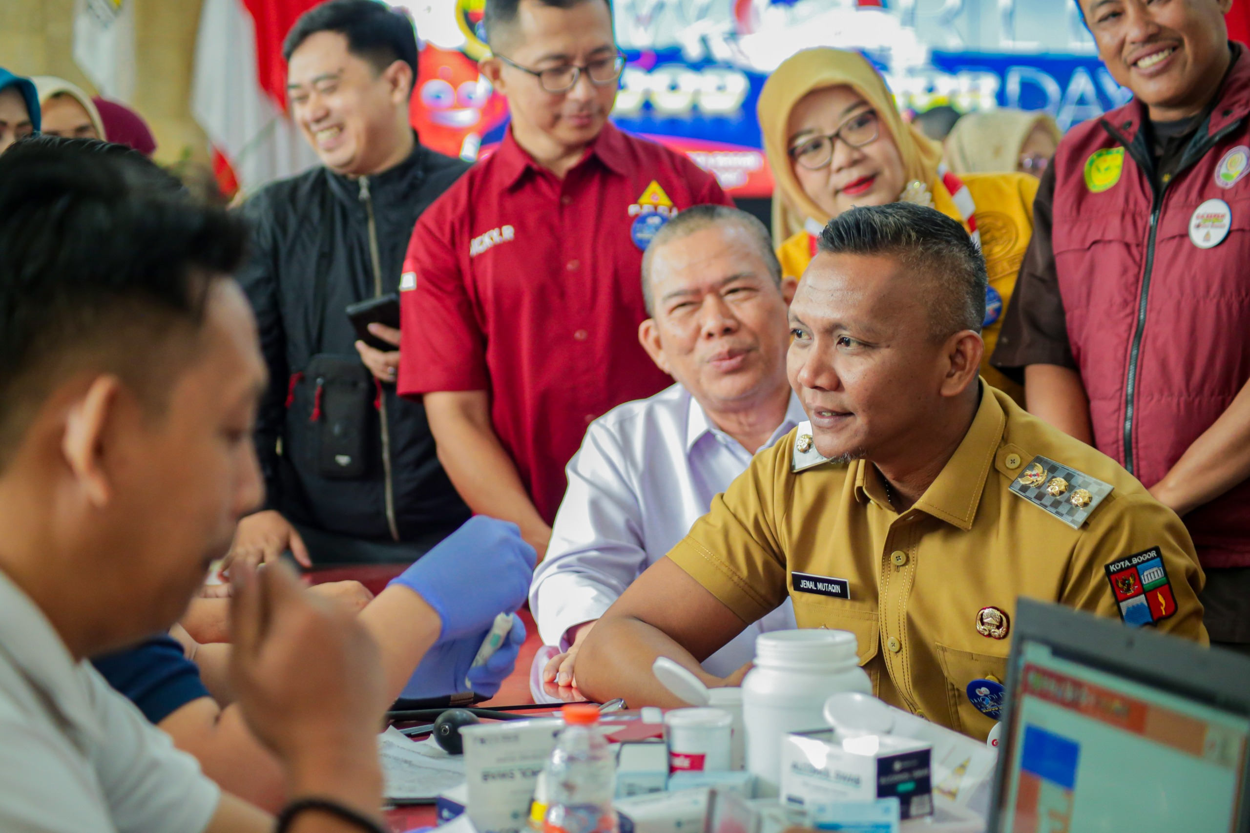 Peringati Hari Donor Darah Seduna, Jenal Mutaqin Ajak Warga Bogor untuk Rutin Lakukan Rutin