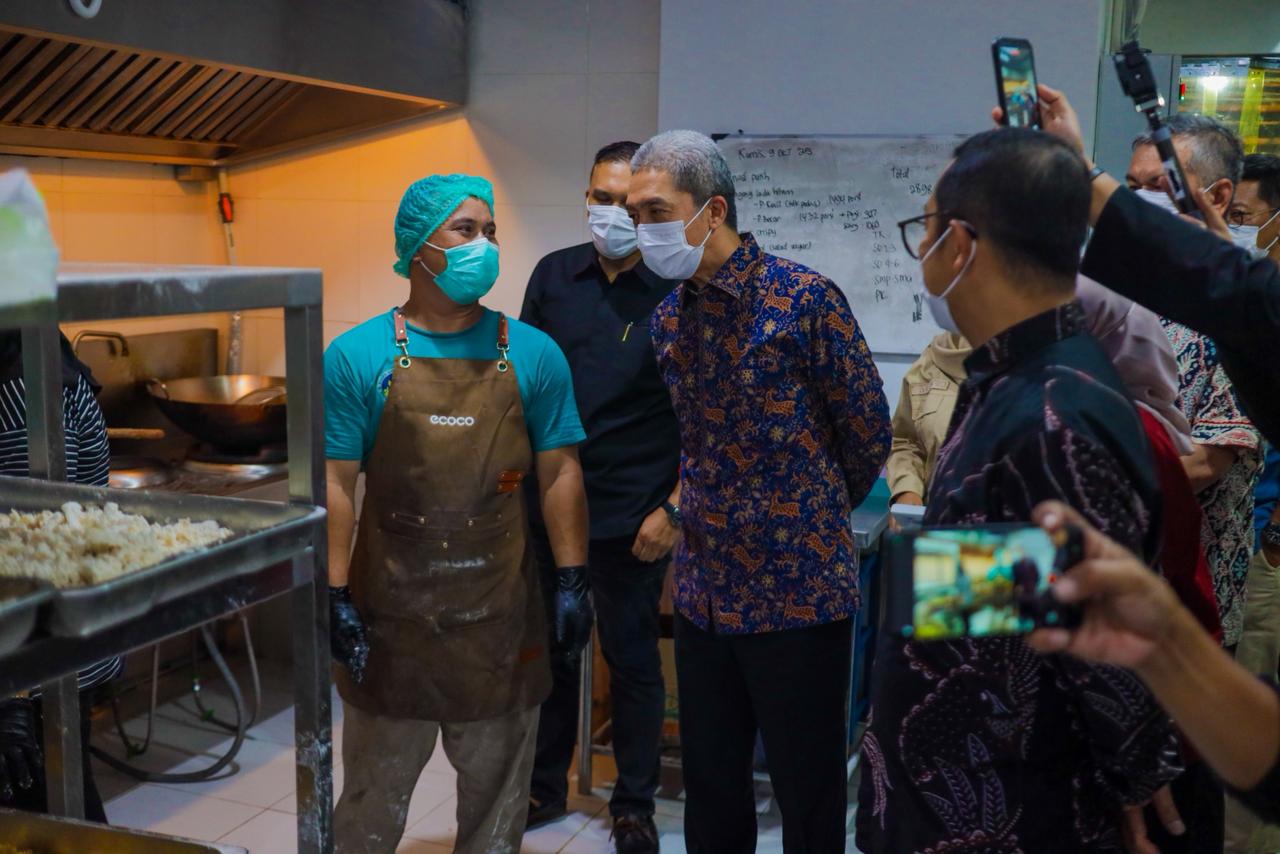 Dedie Rachim Tinjau Dapur MBG Yasmin, Pastikan Standar Gizi dan Keamanan Pangan Terpenuhi