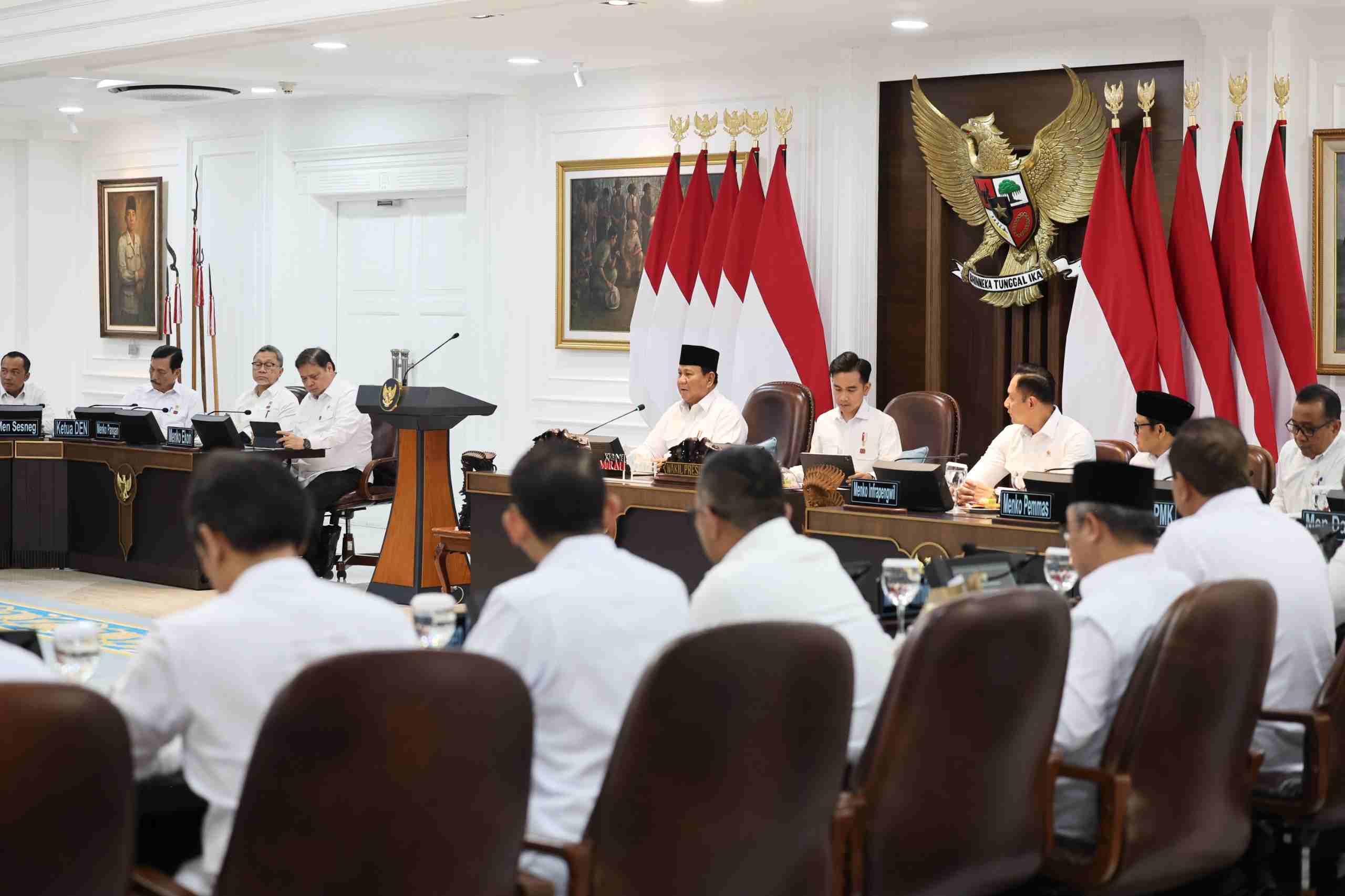 Prabowo: Dunia Penuh Konflik, Indonesia Harus Realistis dan Bersatu