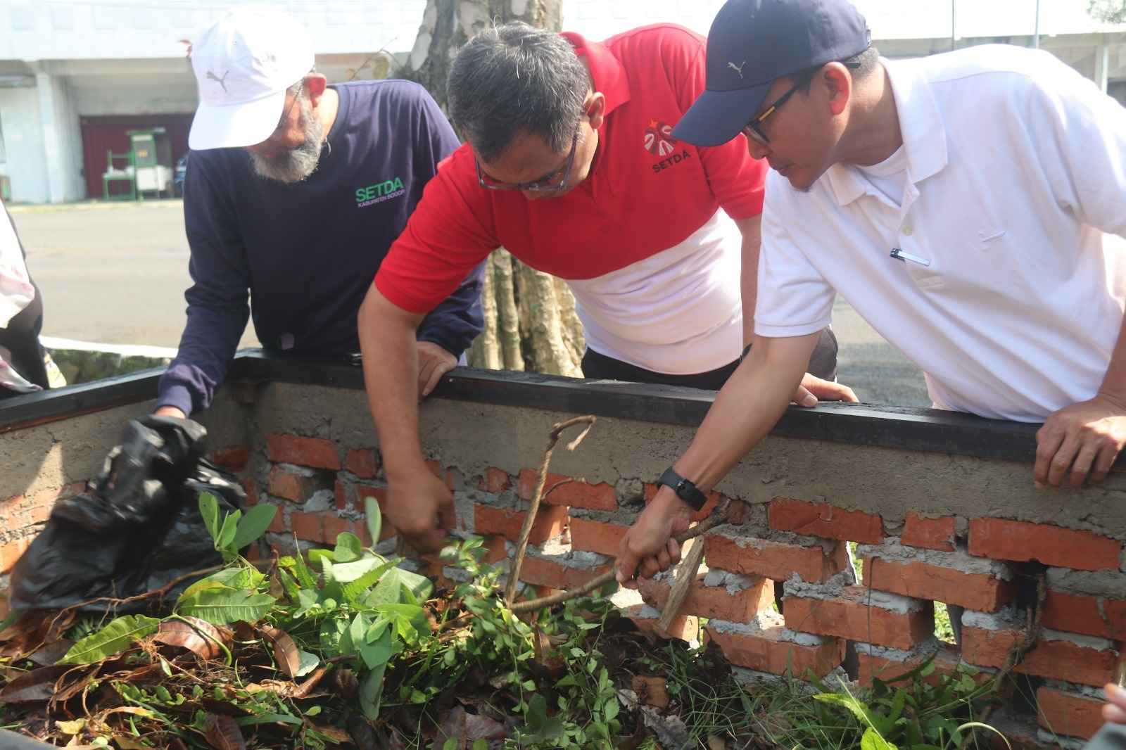 World Cleanup Day: Pemkab Bogor Canangkan Program Aksi Bersih Berkelanjutan