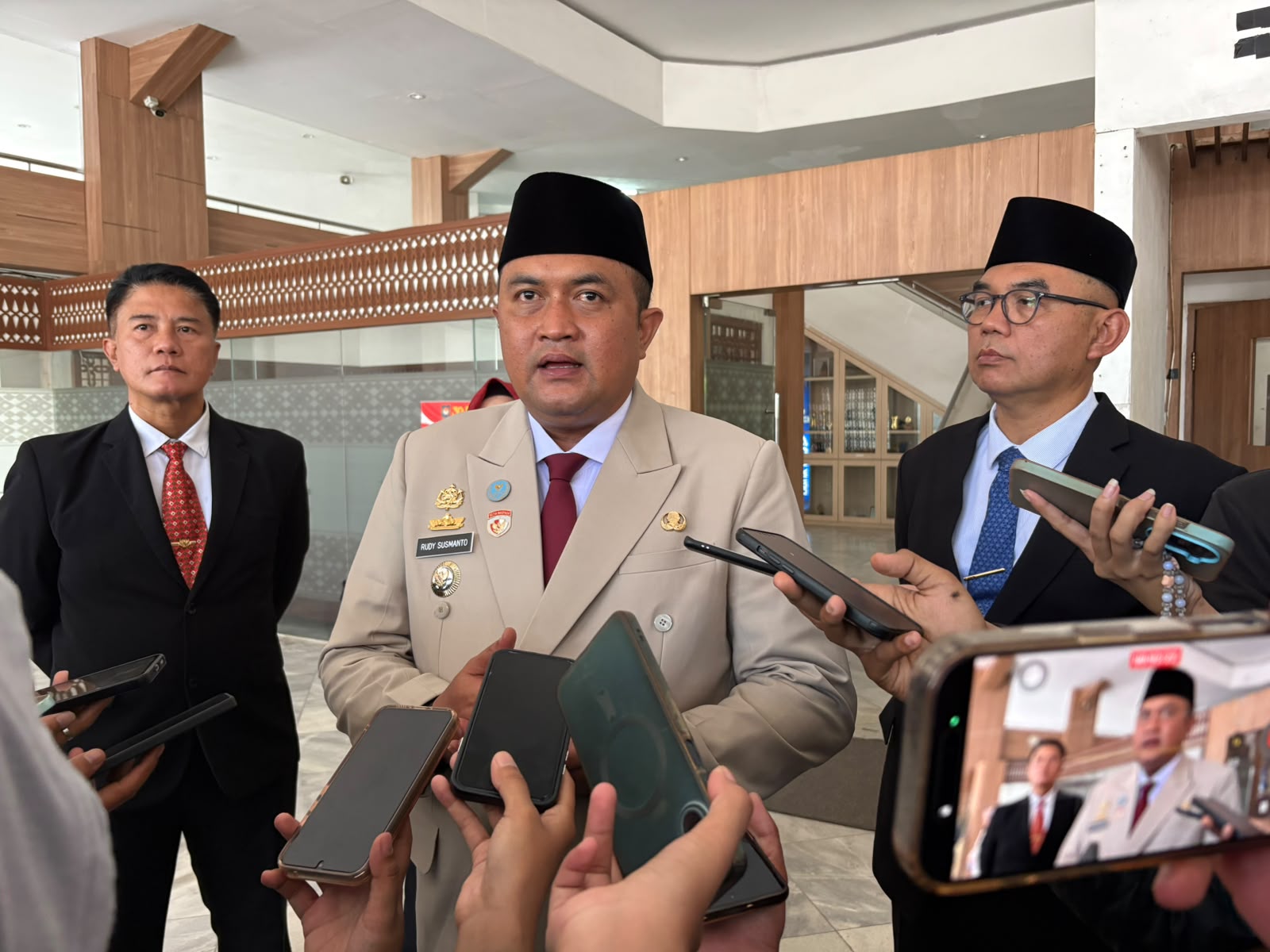 Rudy Susmanto Tunjuk Dua Dewas Jadi Plt Usai Hentikan Tiga Direksi Tirta Kahuripan 