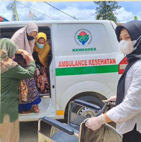 Strategi JUMPA FAN: Mengurangi Risiko Kematian Ibu dan Bayi dengan Penjemputan Cepat