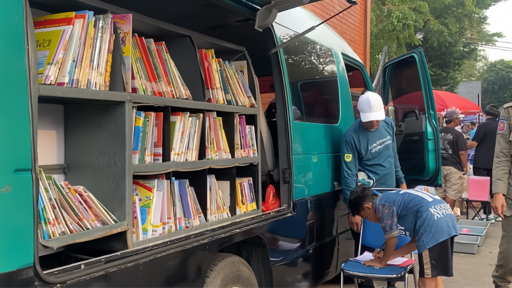 Perpustakaan Keliling Hadir di CFD Tegar Beriman, Tumbuhkan Minta Baca Warga Bogor