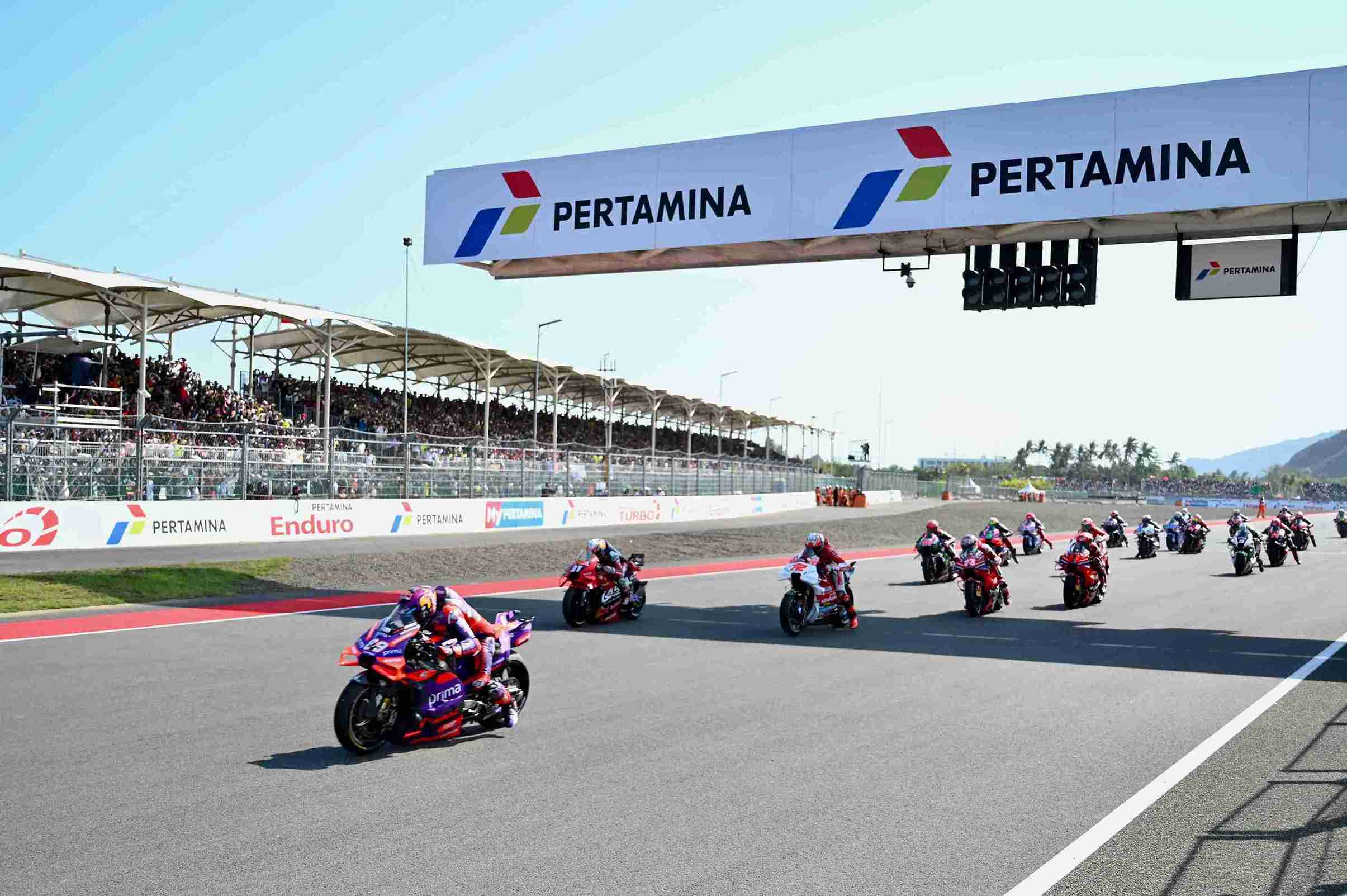 MotoGP Mandalika 2025 Resmi Digelar, Ini Jam Tayang & Agenda Balapan Lengkapnya!