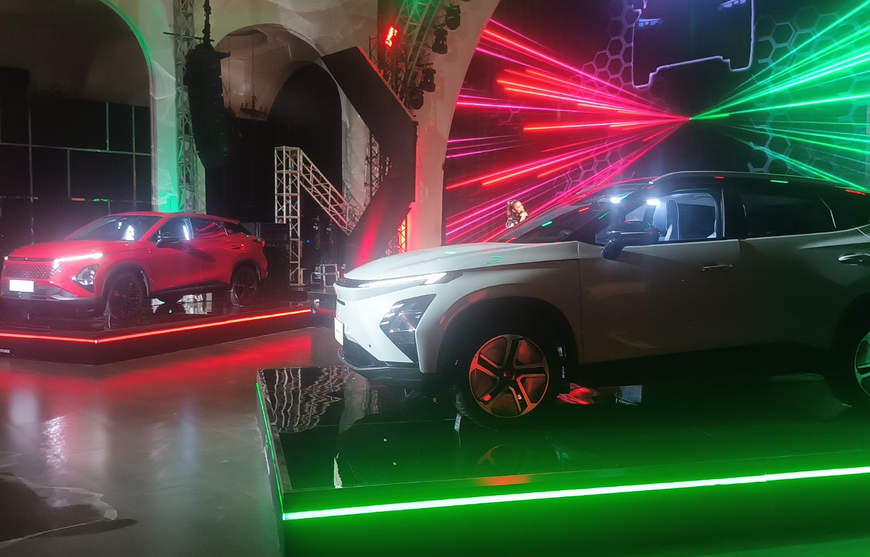 Chery Resmi Luncurkan C5 dan E5 Terbaru, Harga Mulai Rp319 Juta!
