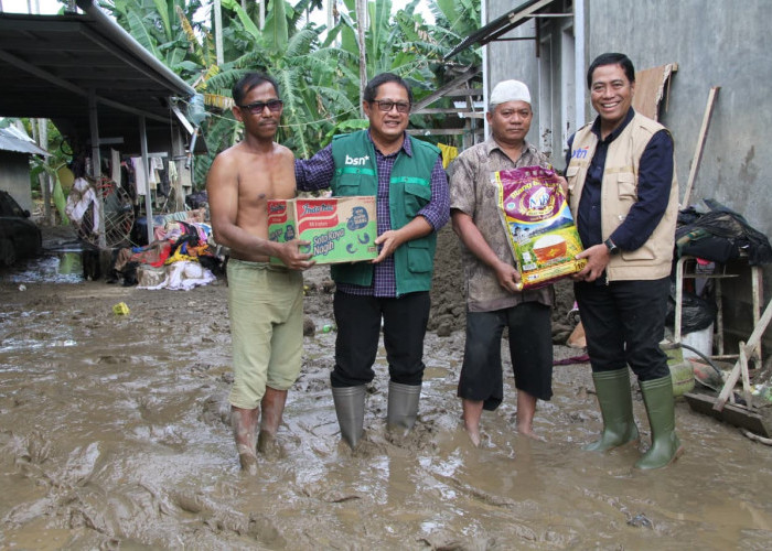 Direksi BTN dan BSN Menyapa Langsung Korban Terdampak Banjir di Aceh