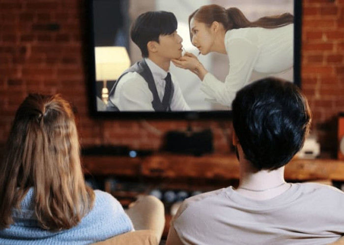 Cuma Rebahan Nonton Drama, Bisa Dapat Cuan? Ternyata Benar Ada Aplikasinya!