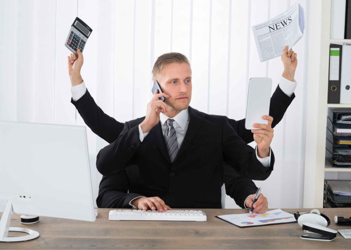 Multitasking: Efisien atau Justru Melelahkan?