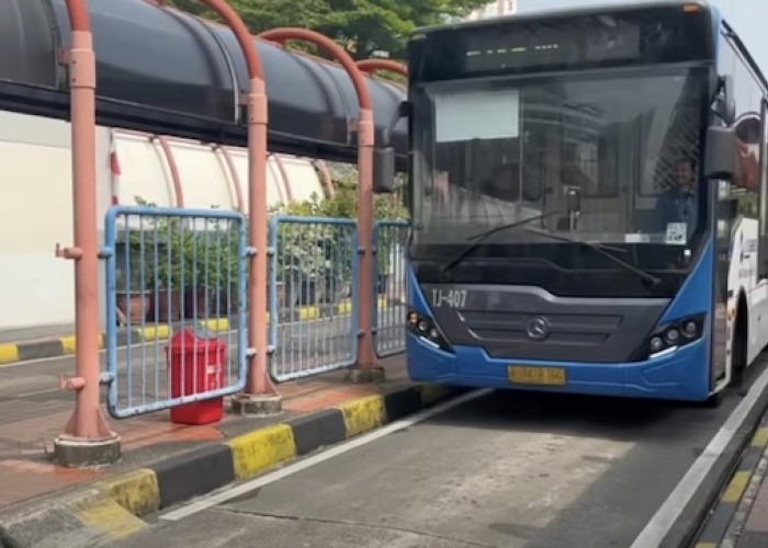 Murah Mana? Perbandingan Tarif Transjabodetabek Bogor-Blok M vs KRL Commuter Line