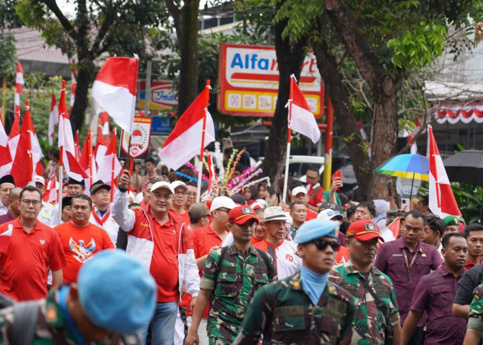 Meriah! Ribuan Warga Bogor Ikut Kirab Merah Putih & Nikmati 11.111 Porsi Kuliner Gratis