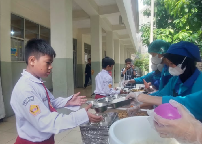 SDN Cibalagung 5 Jadi Pilot Project MBG Prasmanan di Kota Bogor