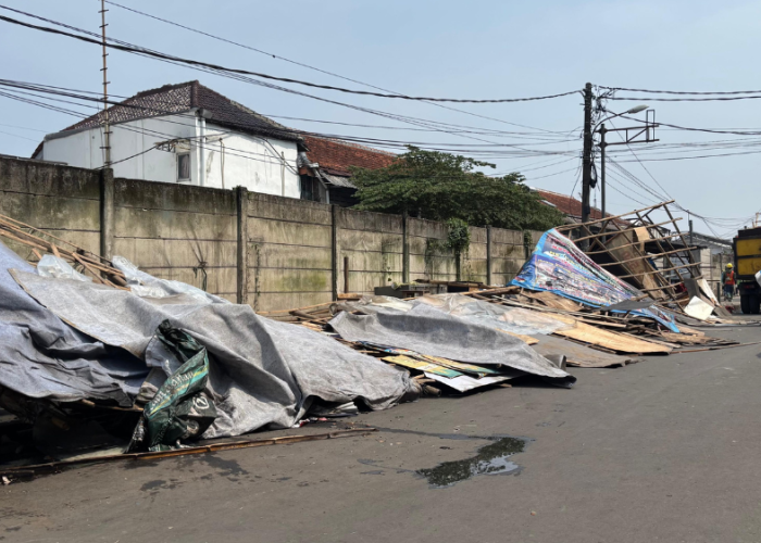 Puluhan Lapak PKL di Jalan Nyi Raja Permas Ditertibkan, Begini Skema Pemkot Bogor Relokasi Pedagang