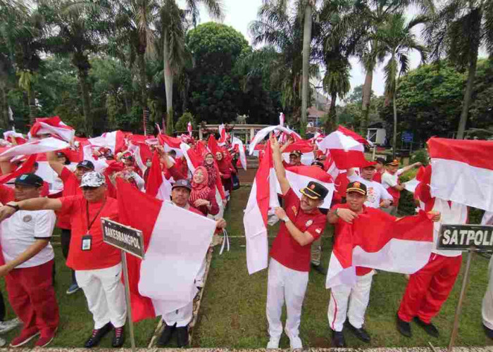 ASN Depok Kumpulkan 2.567 Bendera Merah Putih Sambut HUT RI ke-80