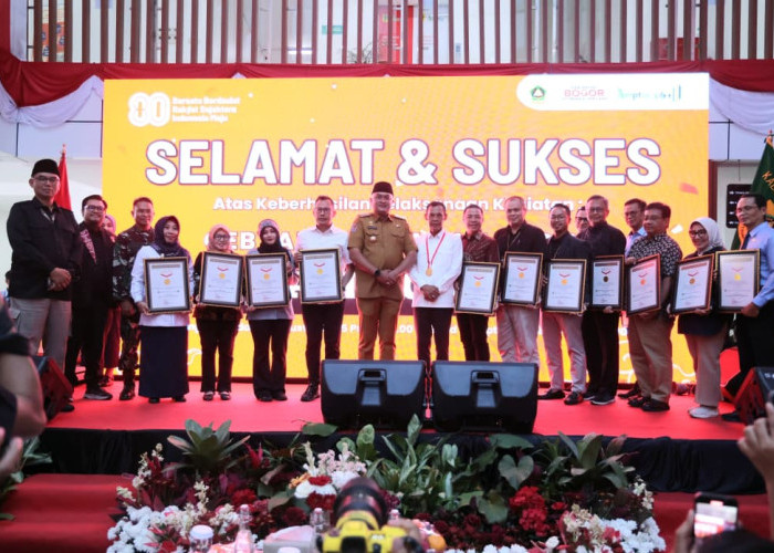 Layanan 80 Jam Non-Stop, Pemkab Bogor Torehkan Rekor MURI Nasional