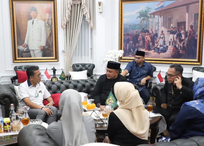 BPJS Ketenagakerjaan Salurkan Bantuan untuk Korban Banjir Bogor