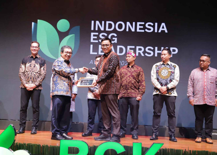 BNI Raih Penghargaan Leadership AA di Indonesia ESG Leadership Awards 2025