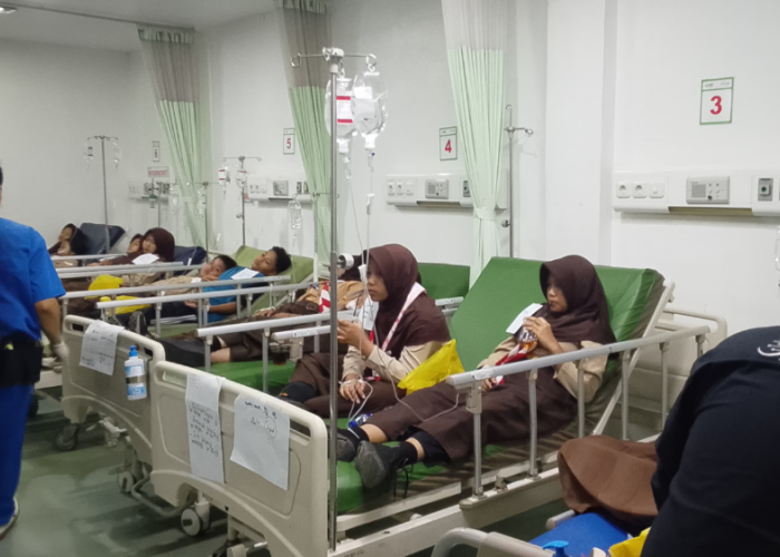 Siswa SMPN 2 Cisarua Diduga Keracunan MBG, Polisi Telusuri Gejala Awal