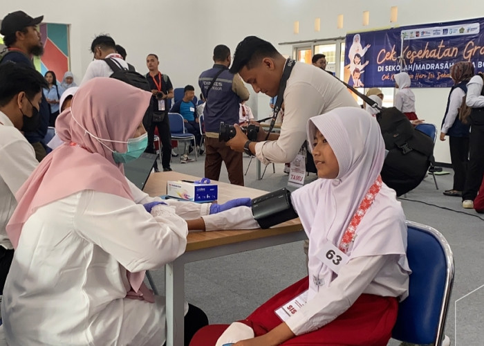 Siswa Sekolah Rakyat di Bogor Jalani Cek Kesehatan Gratis saat MPLS 2025, Apa Saja yang Diperiksa? 