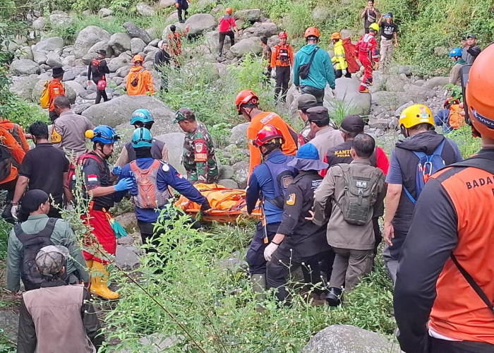 Lansia 60 Tahun yang Hilang saat Hiking Digunung Salak Ditemukan Dalam Kondisi Meninggal