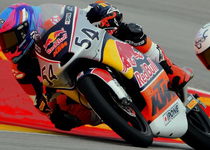 Veda Ega Super Senang Raih Double Winner di Mugello, 'Saya Baru Saja Potong Kumis'