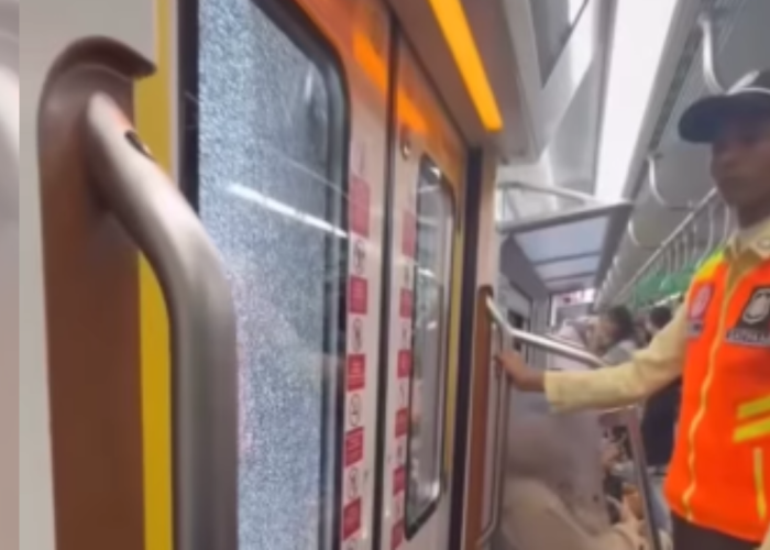 Kejadian Lagi! KRL CLI-125 Dilempar Batu di Pelintasan Pasar Anyar Bogor, Beruntung Tak Ada Korban