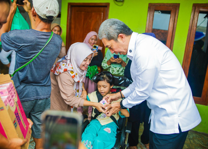 Masih Dalam Rangkaian HJB, Dedie Rachim Serahkan 620 Bantuan RTLH tahun 2025 