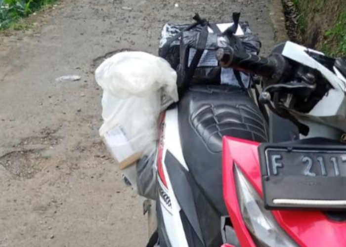 Motor Kurir di Caringin Digondol Maling saat Antar Paket, 38 Barang Raib