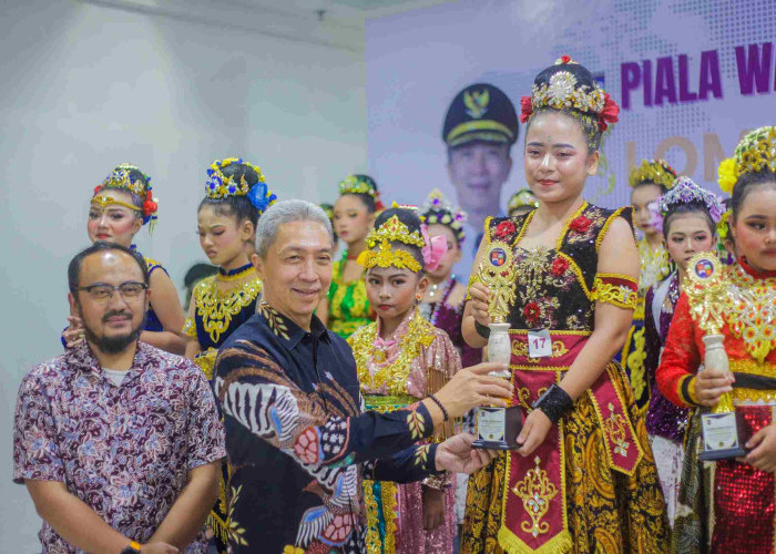 28 Sanggar Tari Ramaikan Lomba Jaipong 2025, Wali Kota Bogor Dukung Pelestarian Budaya