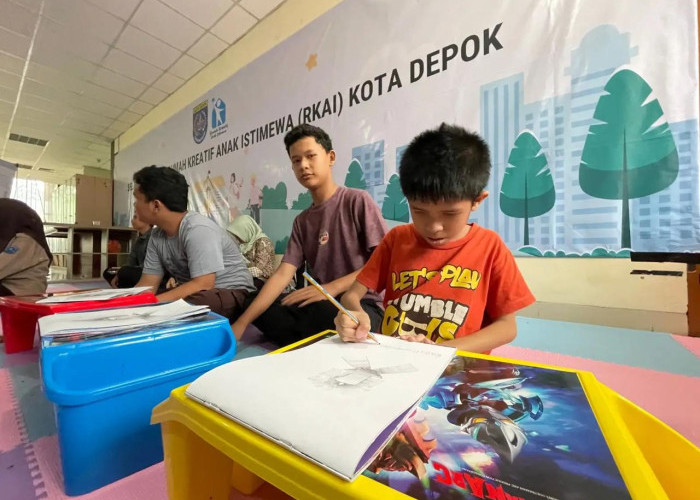 Anak Istimewa di Depok Bebas Berkarya Melalui Program Rumah Kreatif
