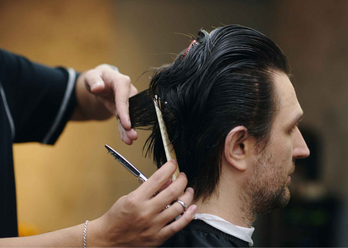 Tren Gaya Rambut Pria 2026: Saatnya Tampil Lebih Berkarakter dan 'Effortless'
