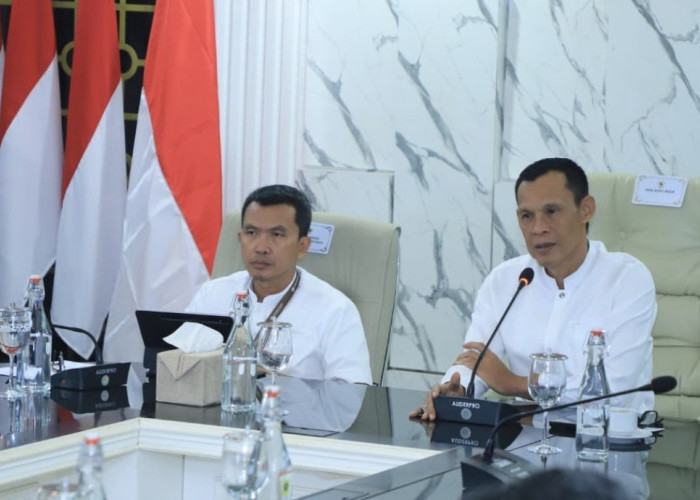 Ade Ruhandi Bahas Percepatan Tanah untuk Pembangunan Jalan Angkutan Tambang dan Jembatan Leuwiranji