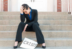 Usia 25 Tapi Merasa Tersesat? Tenang, Anda Sedang Mengalami Quarter-Life Crisis