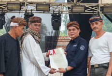 BPN Bogor 1 Serahkan Sertifikat Komunal, Kampung Adat Urug Perkuat Perlindungan 18 Hektare Tanah Adat