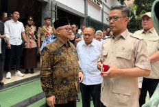 Menko PMK Sugiono Soroti Revitalisasi Sekolah dan Dampak Papan Interaktif Digital